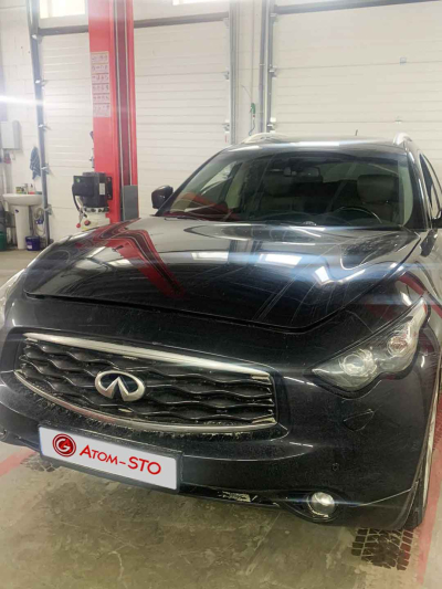 Установка ГБО на INFINITI FX37 3.7 2011 в Киеве на Окружной, Борщаговка.