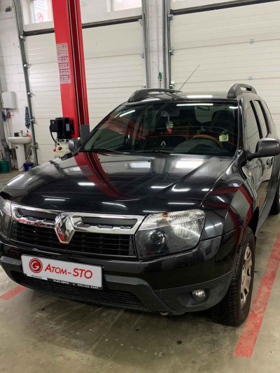 Установка ГБО на RENAULT DUSTER 1.6 2010 в Киеве на Окружной, Борщаговка.