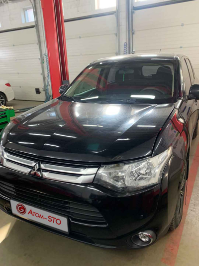 Встановлення ГБО, газ на MITSUBISHI OUTLANDER 2.0 2014 у Києві на Окружній, Борщагівка.