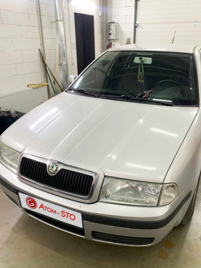 Встановлення ГБО на SKODA OCTAVIA 1.6 2004 у Києві на Окружній, Борщагівка.
