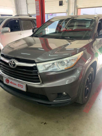 Встановлення ГБО на TOYOTA HIGHLANDER 3.5 2014 у Києві на Окружній, Борщагівка.