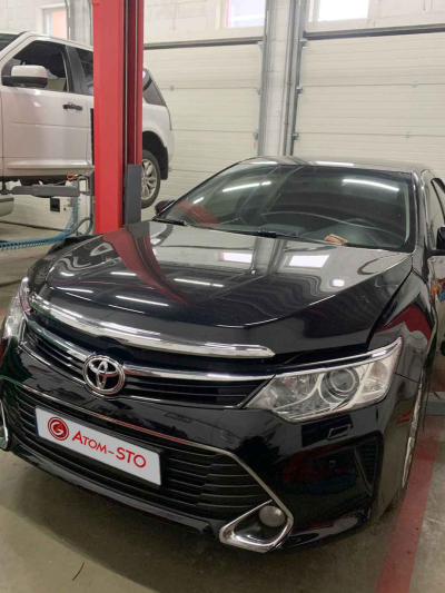 Установка ГБО на TOYOTA CAMRY 2.5 2016 в Киеве на Окружной, Борщаговка.