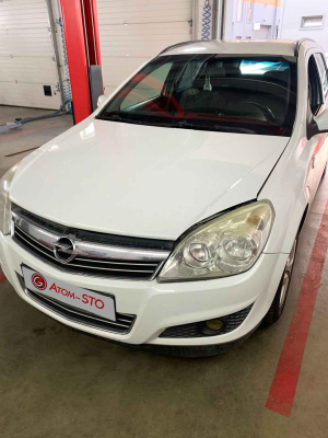 Установка ГБО на OPEL ASTRA 1.6 2009 в Киеве на Окружной, Борщаговка.